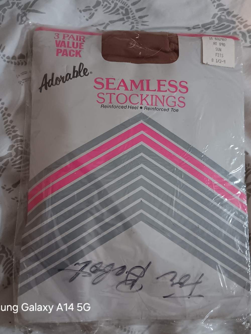 Adorable Seamless Stockings - Pack of 3 - Pink & Gray